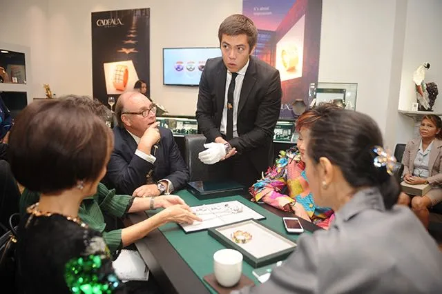 CADEAUX JEWELRY Grand Opening 150715 - Inshop Sales Activity Tevin II