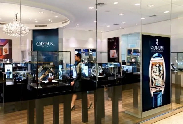 CADEAUX JEWELRY Grand Opening 150715 Shop Interior Corum