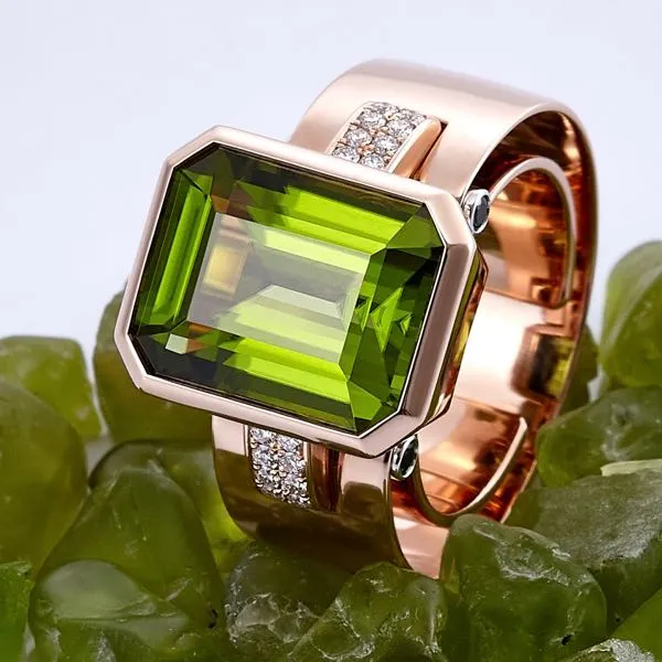 CADEAUX JEWELRY | SENSE Ring Purple Sapphire | © Cadeaux Jewelry Modular Concept